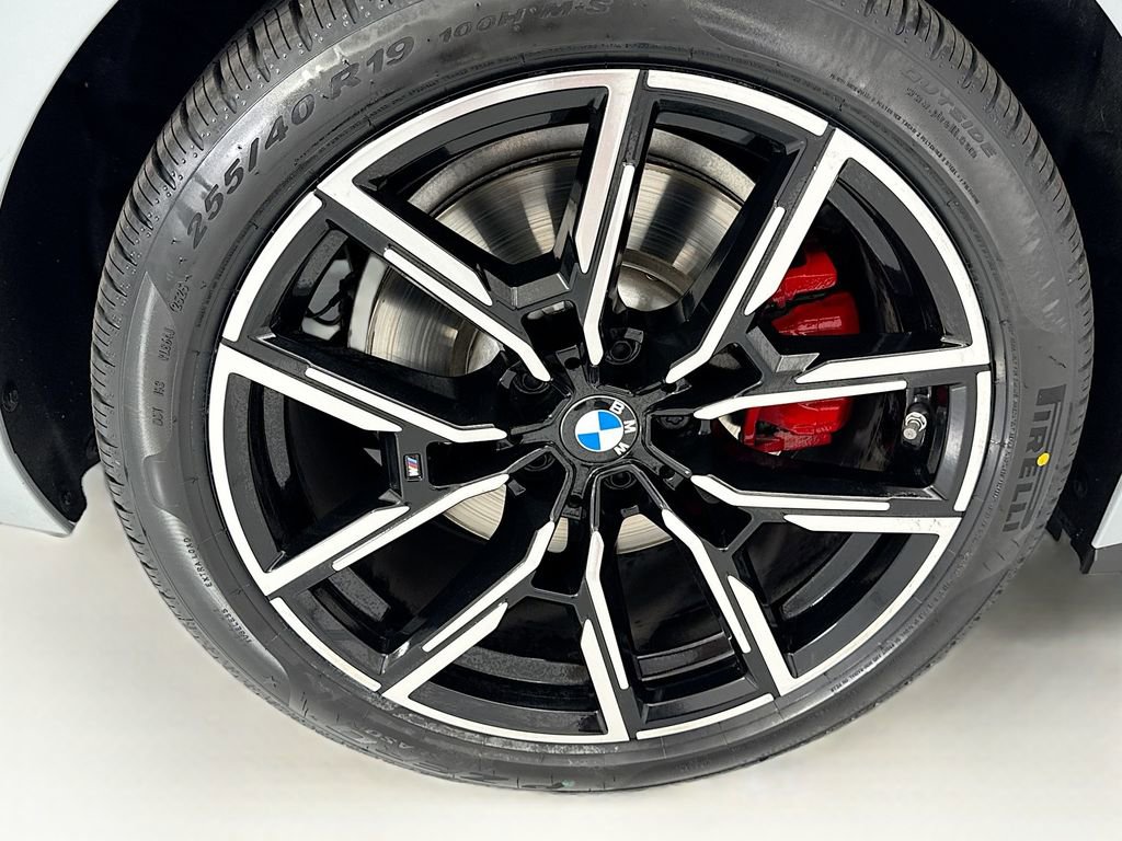 Certified 2025 BMW i4 eDrive40 w/ M Sport Package RWD image 32