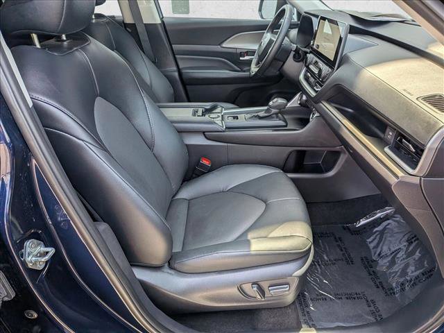 Used 2025 Toyota Grand Highlander FWD image 21