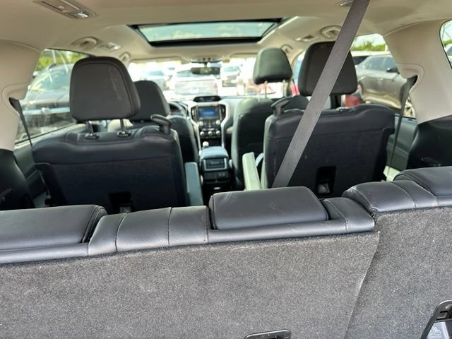 Used 2022 Subaru Ascent Limited w/ Technology Package AWD/4WD image 10