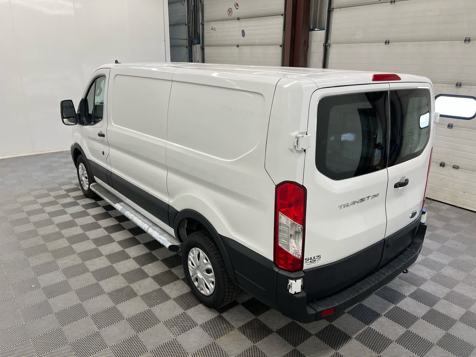 Used 2022 Ford Transit 250 Low Roof w/ Exterior Upgrade Package RWD image 23