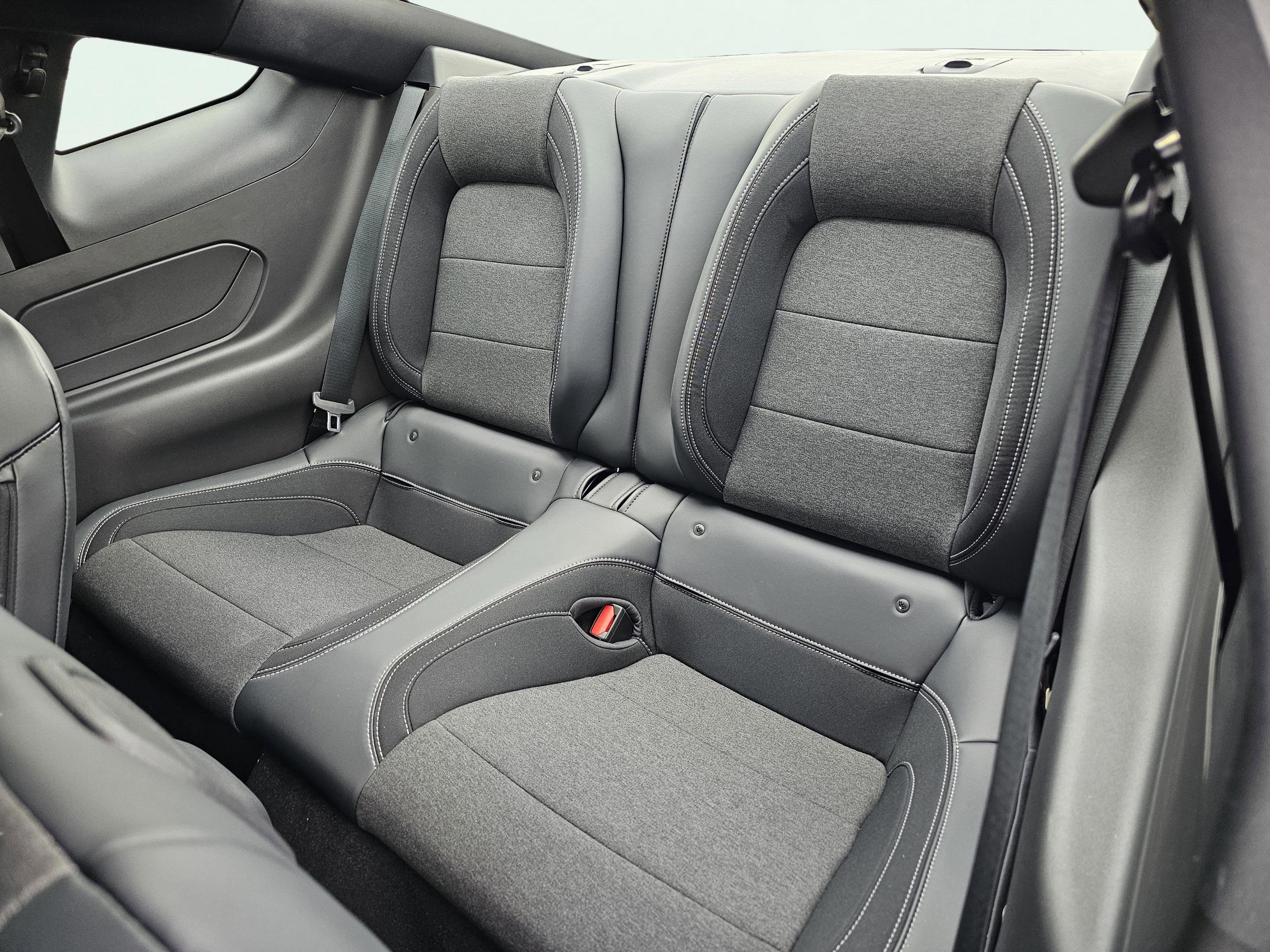 Used 2025 Ford Mustang Coupe image 29