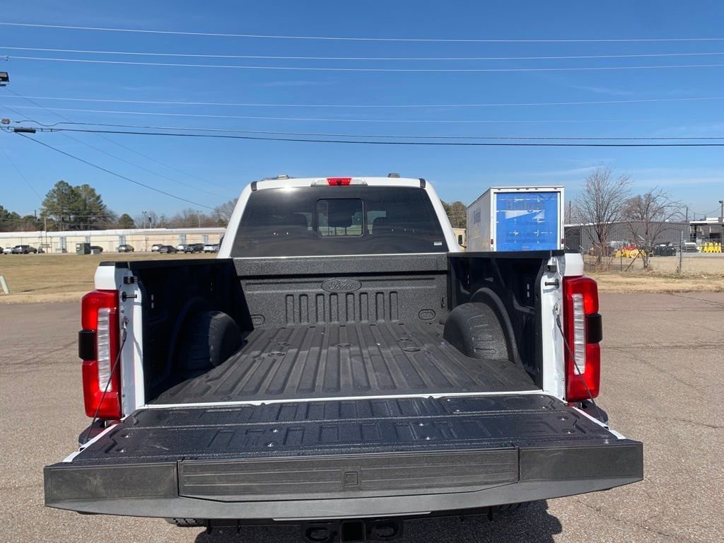 New 2025 Ford F250 King Ranch w/ Chrome Package image 28