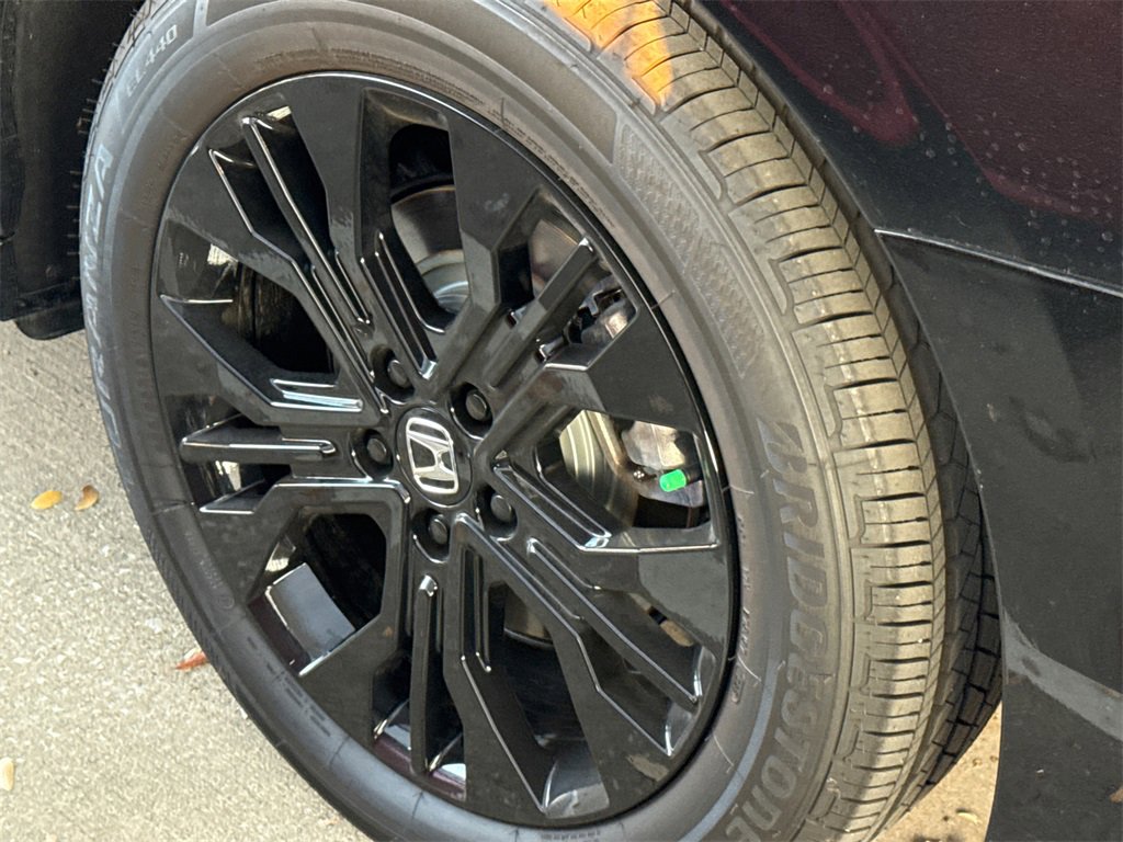 Used 2025 Honda Odyssey Sport-L image 10