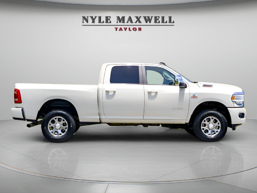 Used 2024 RAM 3500 Laramie AWD/4WD image 5