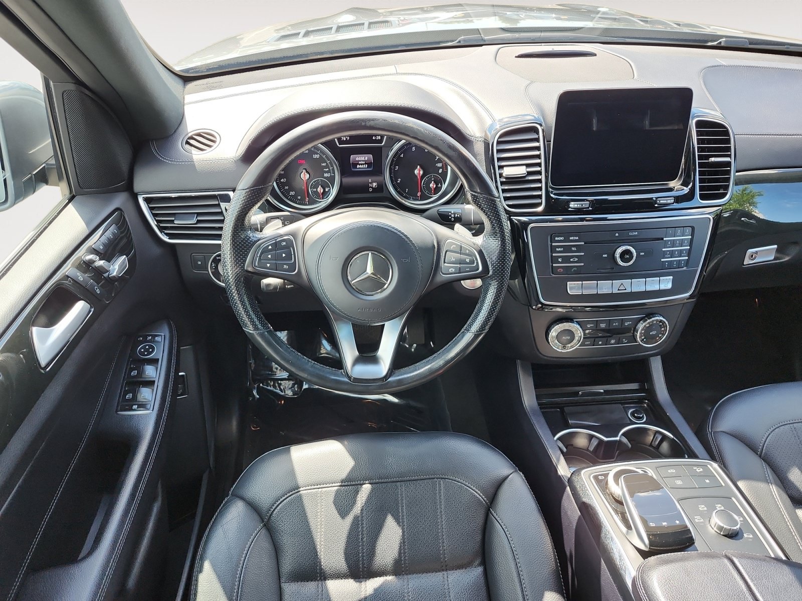 Used 2018 Mercedes-Benz GLS 450 4MATIC image 11