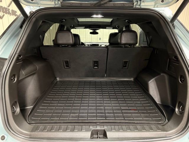 Used 2022 Chevrolet Equinox RS w/ RS Leather Package AWD/4WD image 21