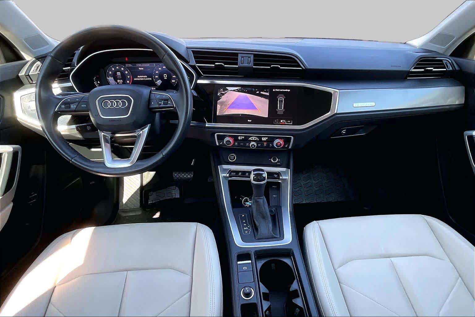 Used 2023 Audi Q3 2.0T Premium w/ Convenience Package AWD/4WD image 16