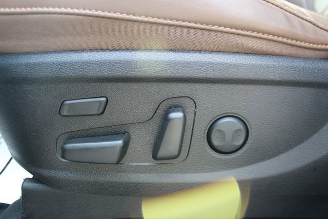 Used 2022 Kia Telluride SX w/ SX Prestige Package image 10