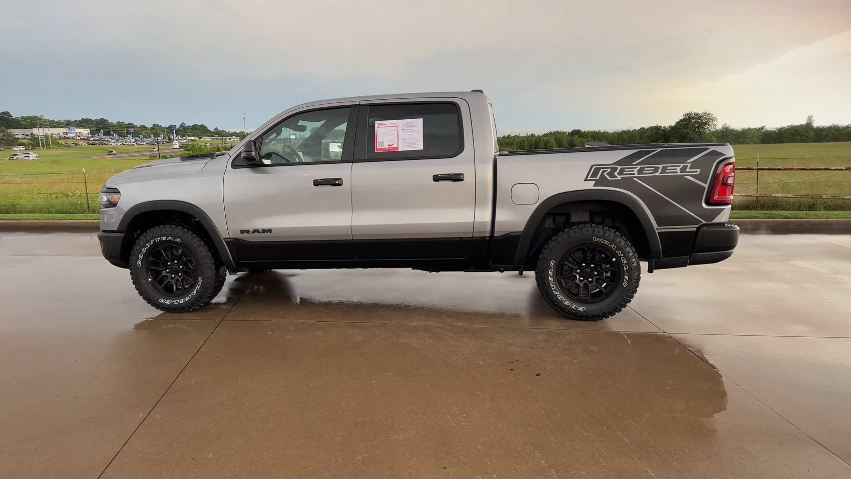 Used 2025 RAM 1500 Rebel AWD/4WD image 5