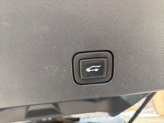 Used 2021 Cadillac XT6 Premium Luxury image 20