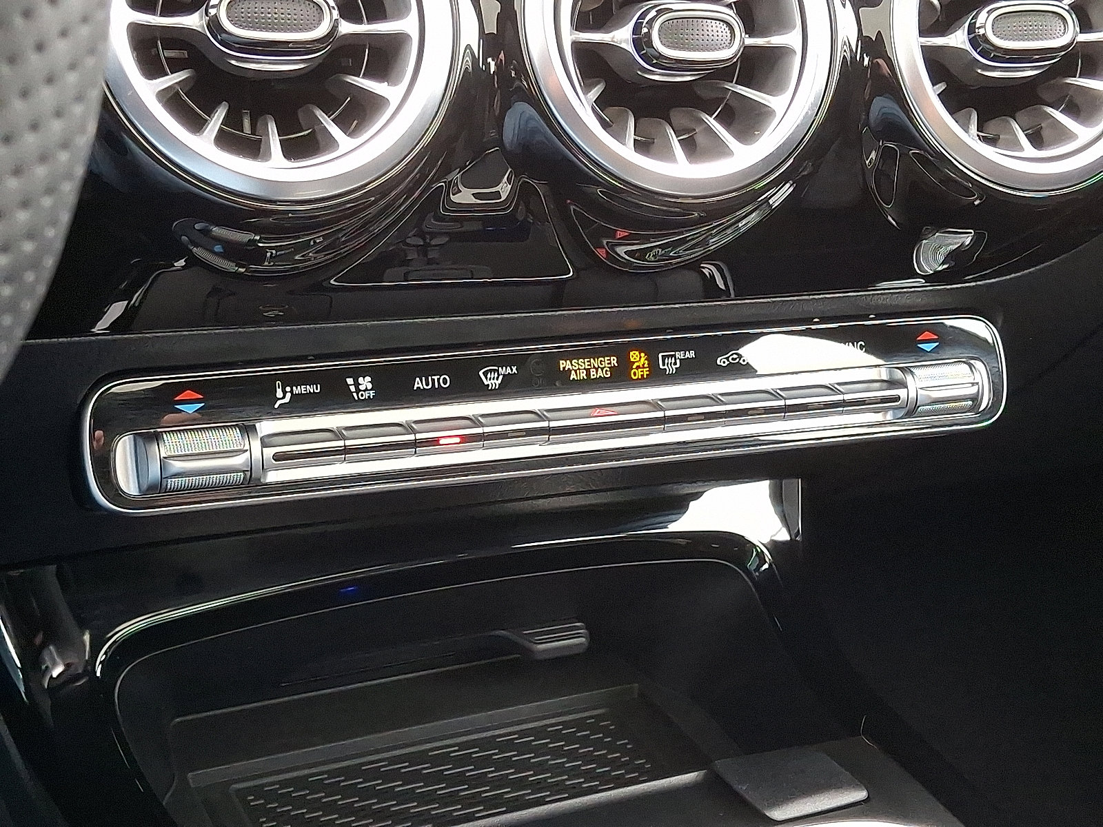 Certified 2026 Mercedes-Benz CLA 250 4MATIC image 17