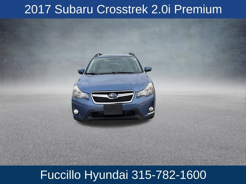 Used 2017 Subaru Crosstrek 2.0i Premium image 2