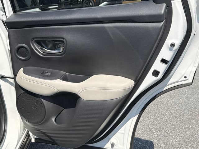 Used 2026 Honda HR-V EX-L image 18
