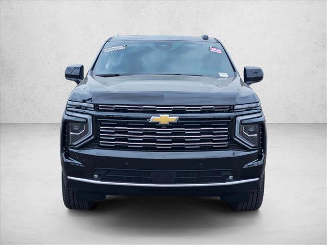 Used 2026 Chevrolet Suburban High Country AWD/4WD image 2