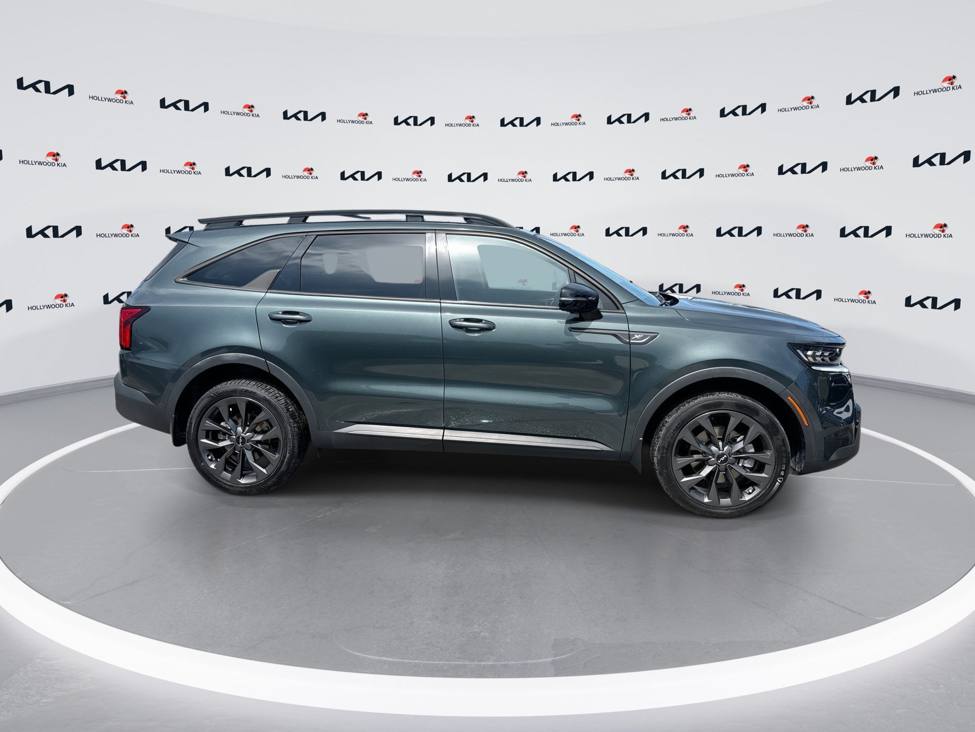 Certified 2023 Kia Sorento SX Prestige AWD/4WD image 9