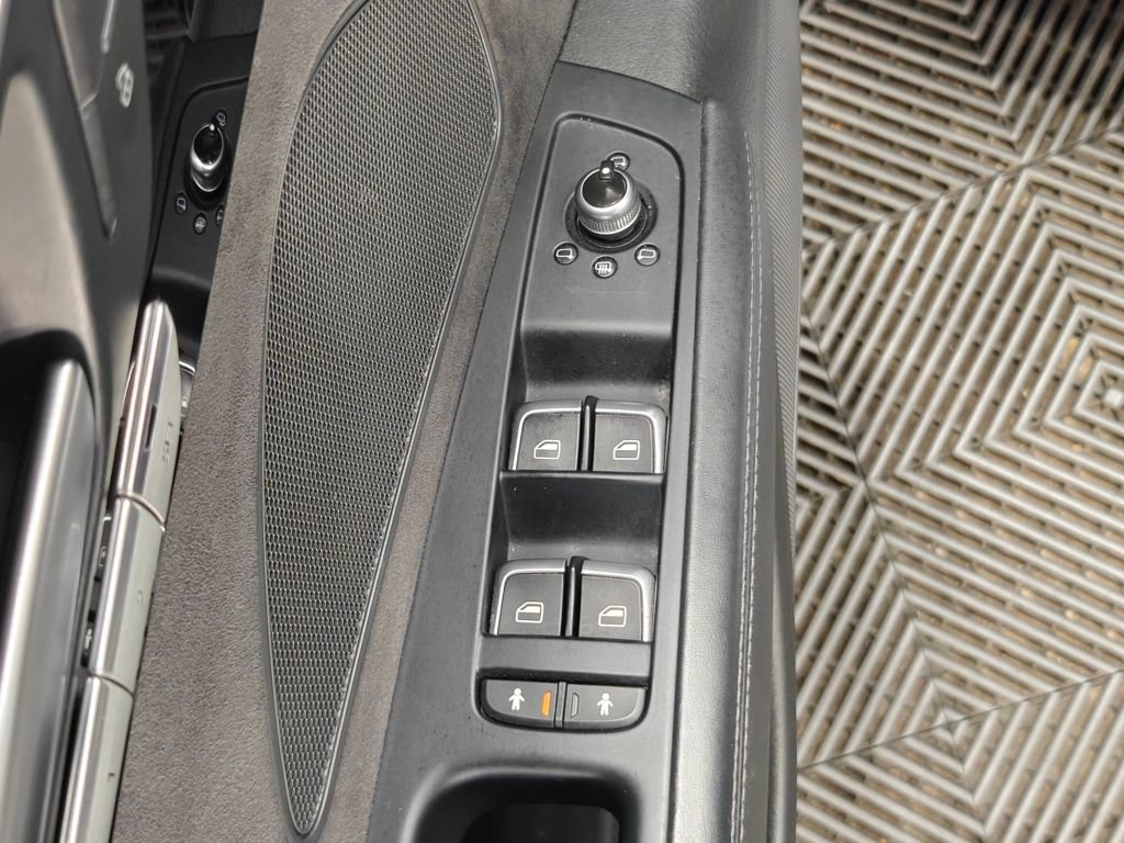Used 2015 Audi A8 L 3.0T image 55