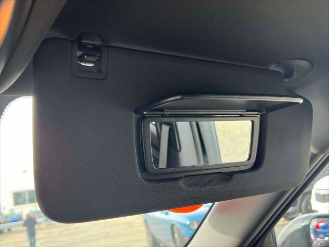 Used 2025 Chevrolet TrailBlazer RS w/ Driver Confidence Package image 28