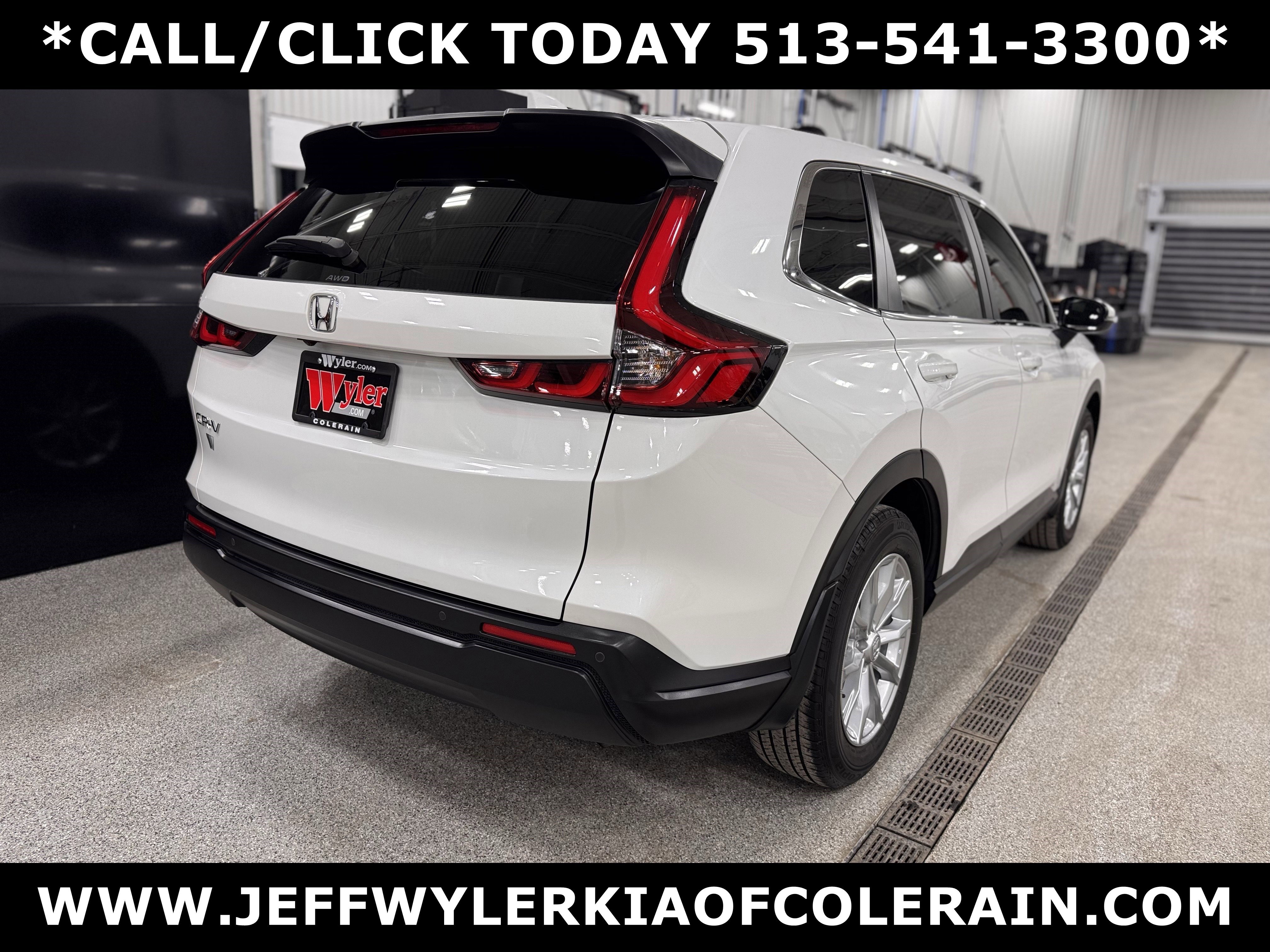 Used 2024 Honda CR-V EX-L image 3