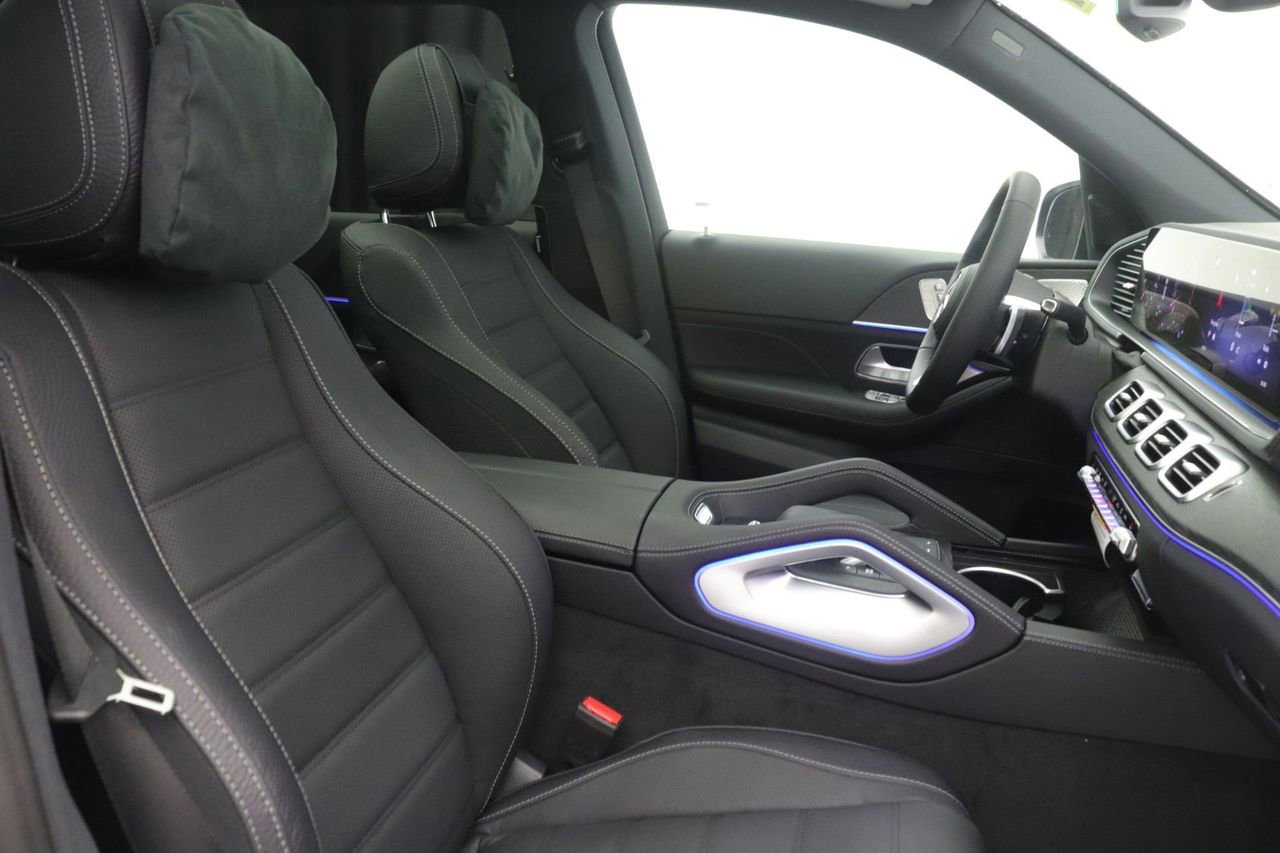 New 2026 Mercedes-Benz GLS 450 4MATIC image 9