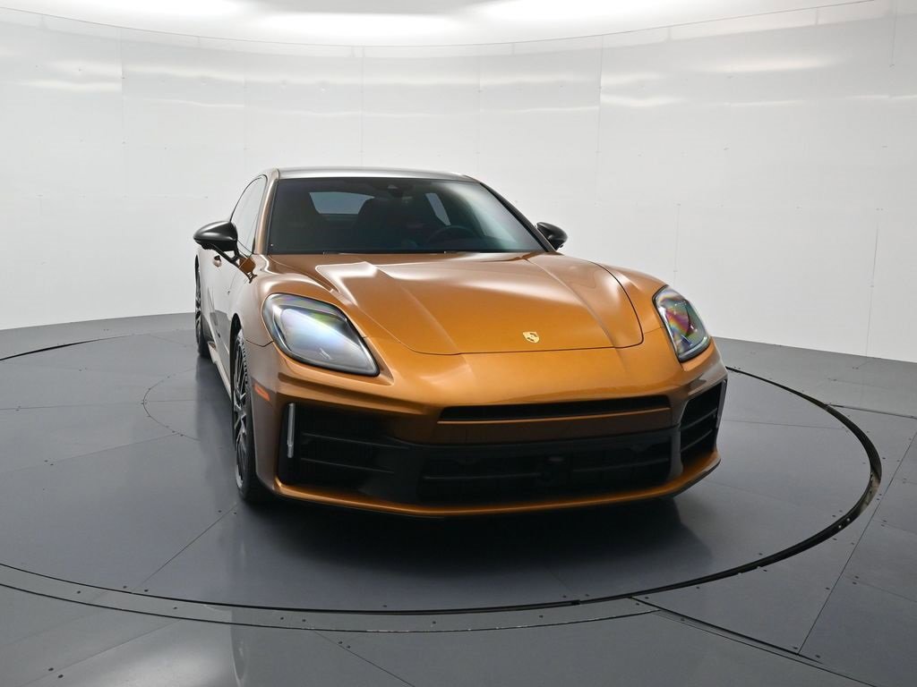 Used 2025 Porsche Panamera 4 image 33