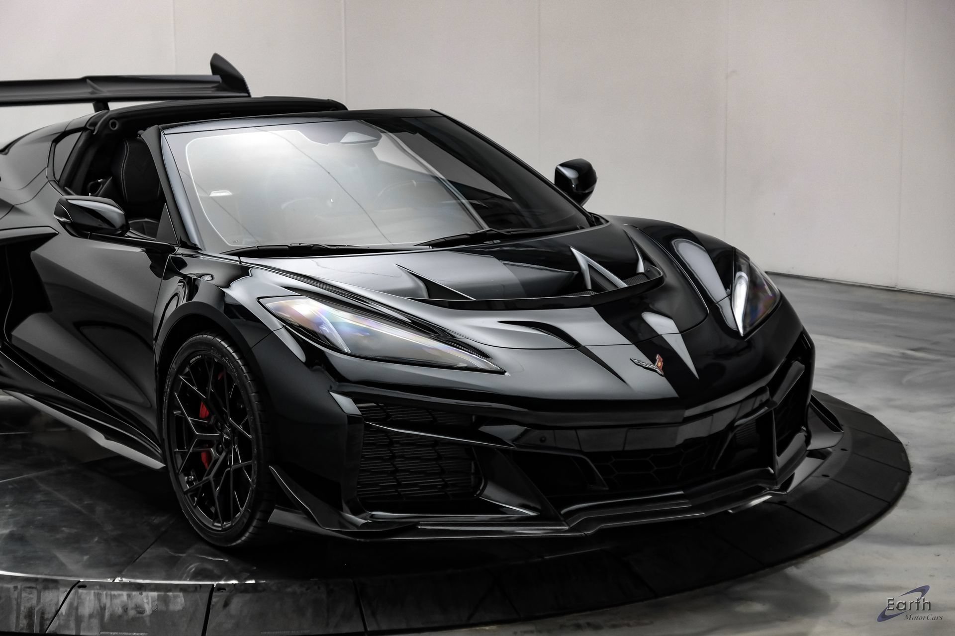 Used 2026 Chevrolet Corvette ZR1 w/ ZR1 Carbon Fiber Aero Package RWD image 36