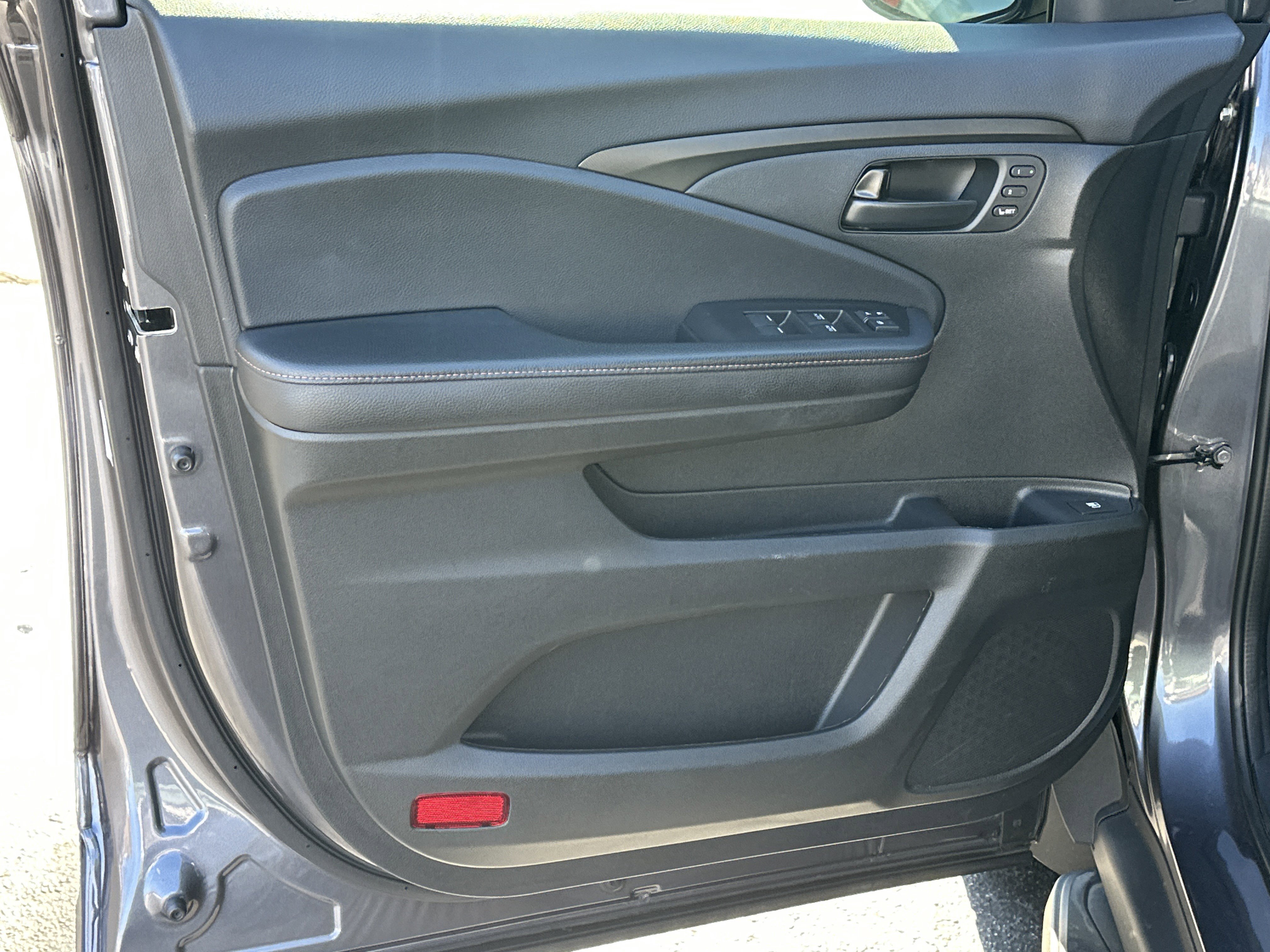 Used 2024 Honda Ridgeline TrailSport image 11