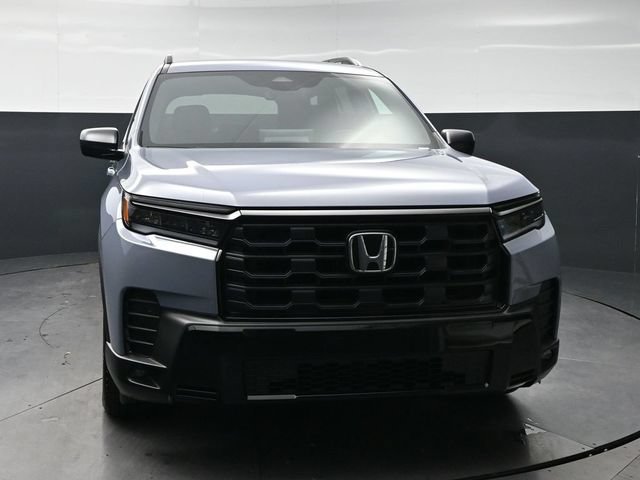 Certified 2026 Honda Pilot Sport image 2