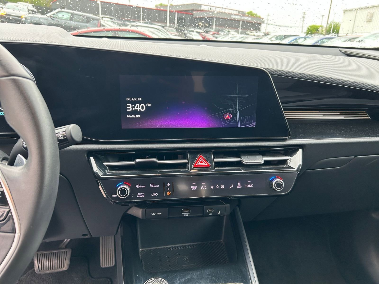 Used 2023 Kia Niro Wind FWD image 18