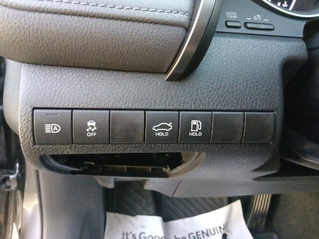 Used 2024 Toyota Camry XLE image 17