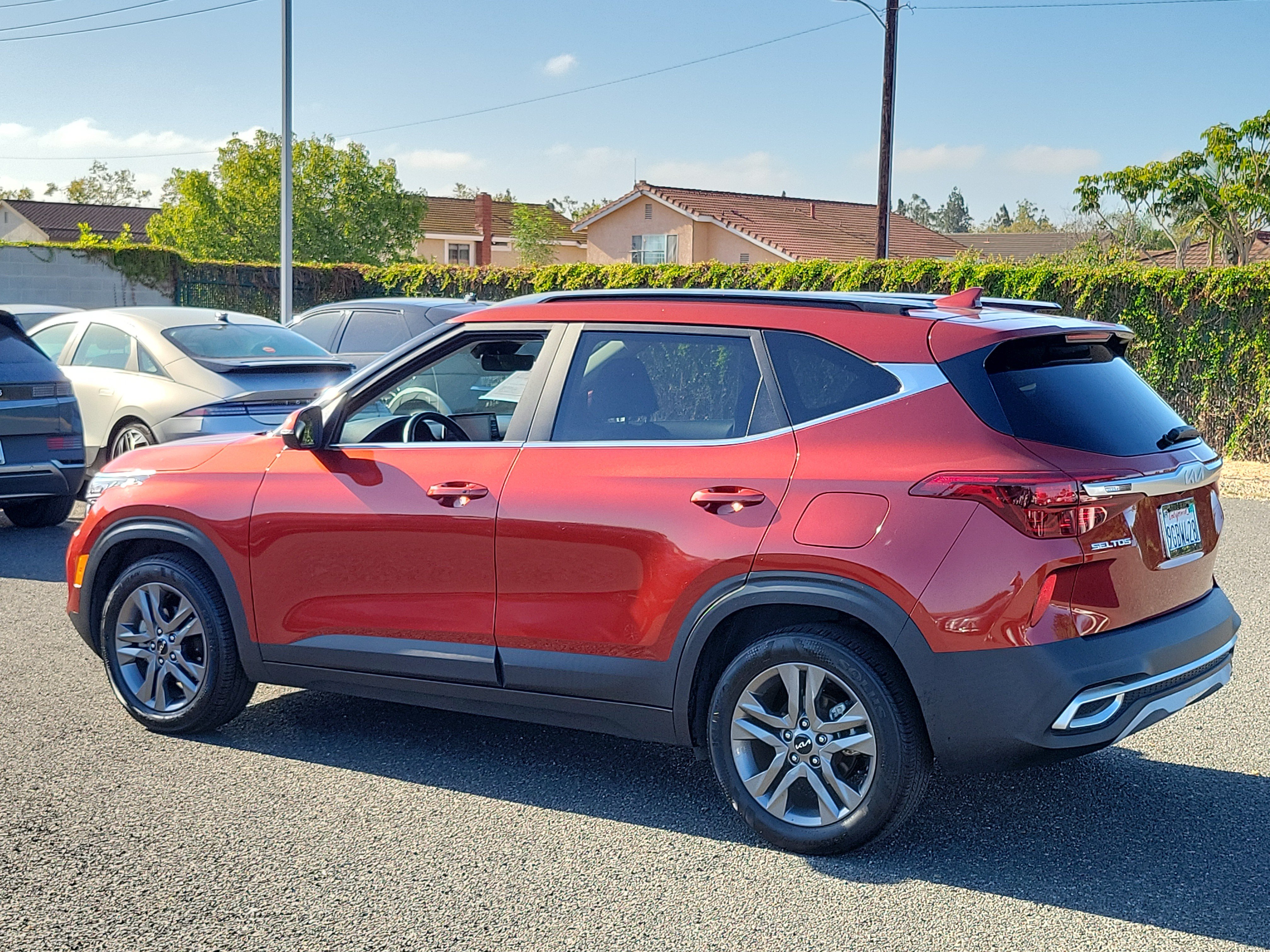 Used 2023 Kia Seltos S FWD image 26