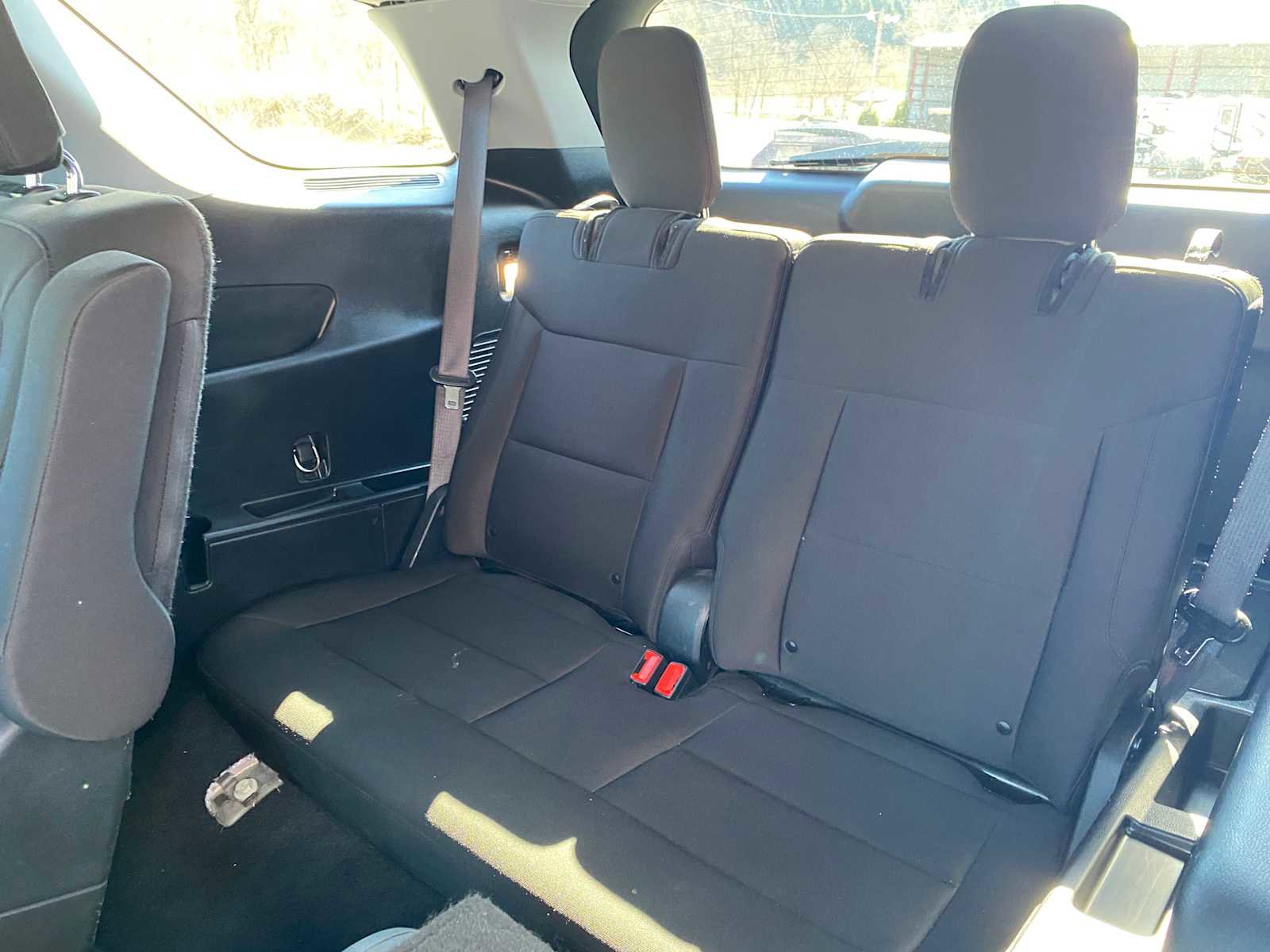 Used 2021 Ford Explorer XLT AWD/4WD image 12