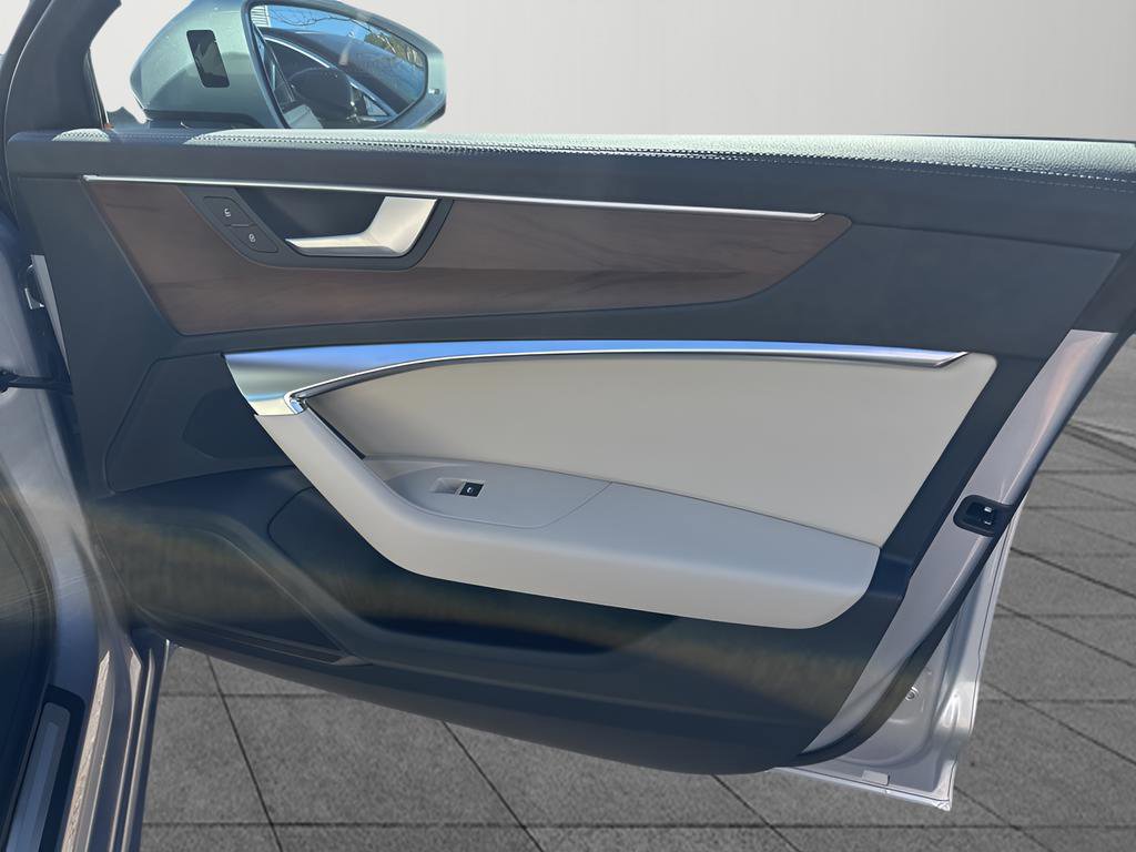 Used 2025 Audi A6 2.0T Premium w/ Convenience Plus Package image 16