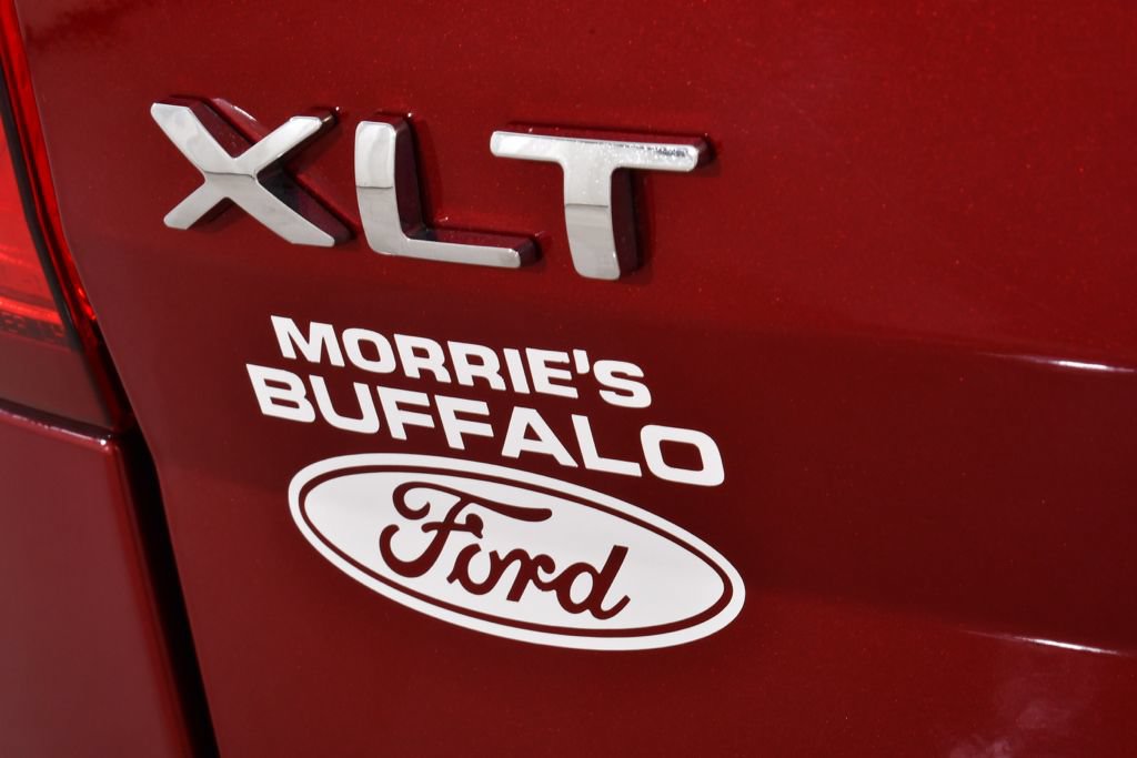 Used 2014 Ford Explorer XLT w/ Equipment Group 202A AWD/4WD image 22