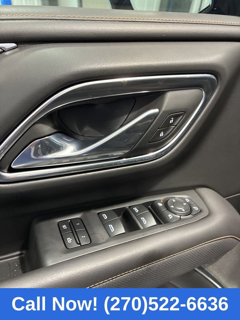 Used 2024 GMC Yukon AT4 w/ AT4 Premium Plus Package image 17