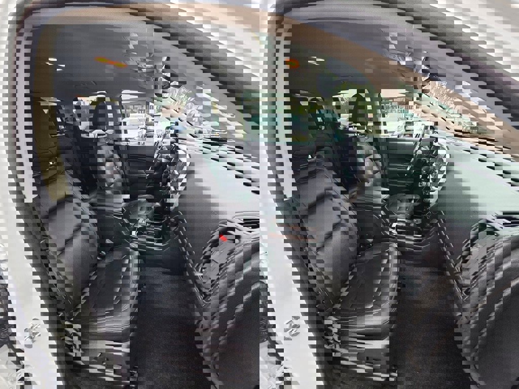 Used 2017 GMC Canyon SLT image 23