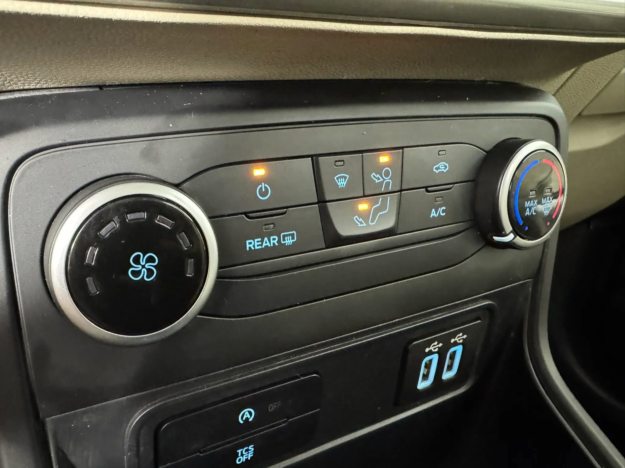 Used 2020 Ford EcoSport S FWD image 19