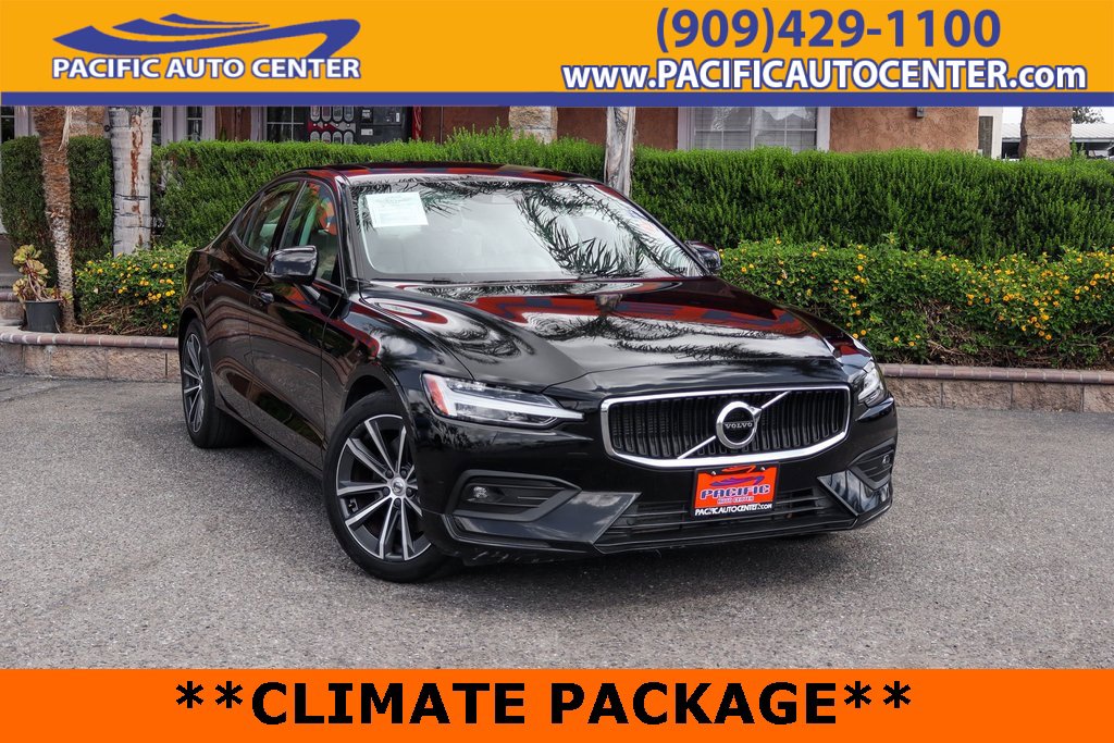 Used 2021 Volvo S60 T5 Momentum