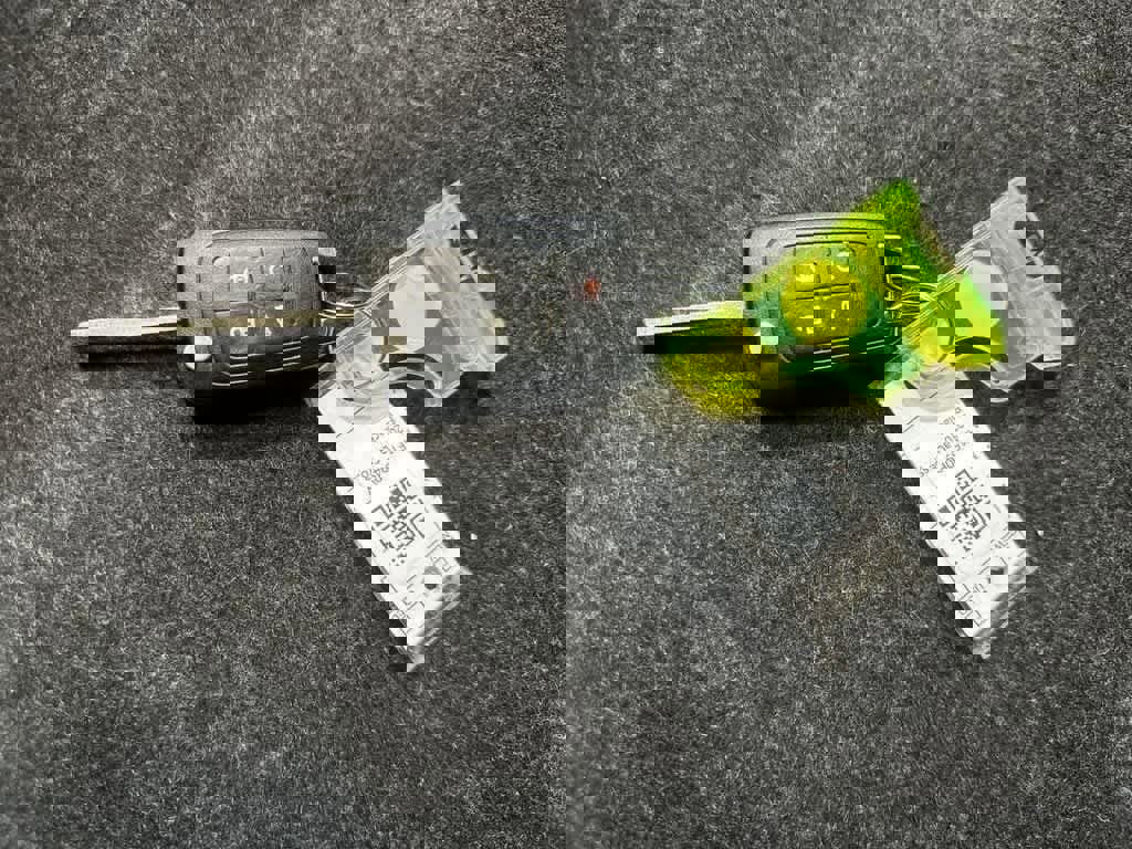 Used 2010 Buick LaCrosse CXL image 32