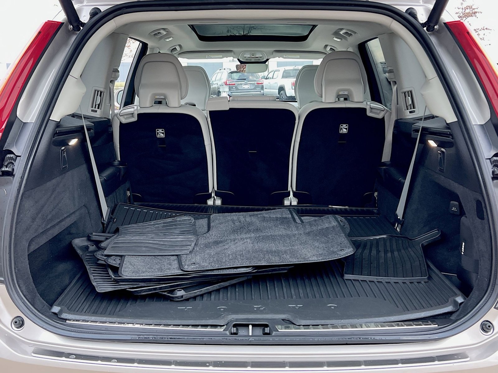 Certified 2023 Volvo XC90 B6 Plus w/ Protection Package Premier image 26