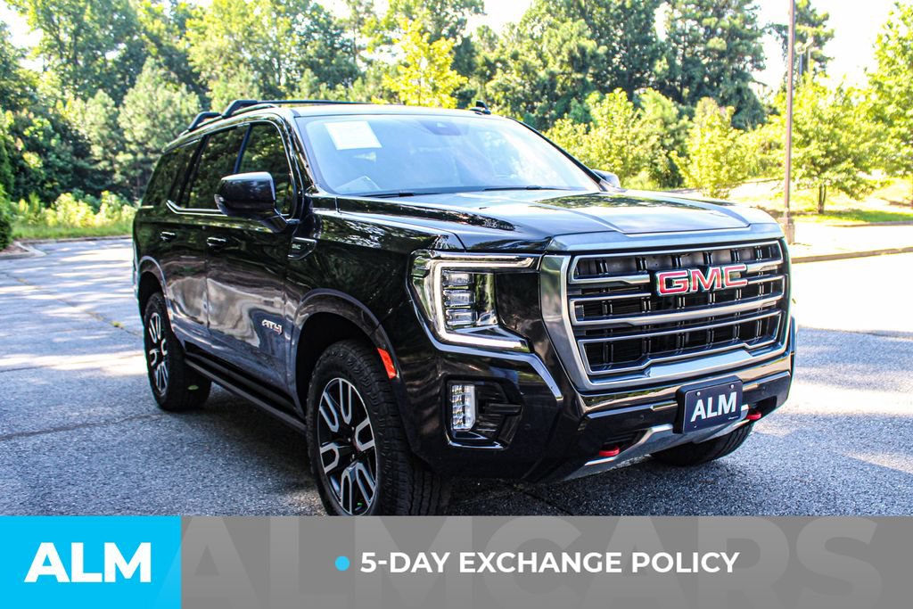 Used 2023 GMC Yukon AT4 AWD/4WD image 3