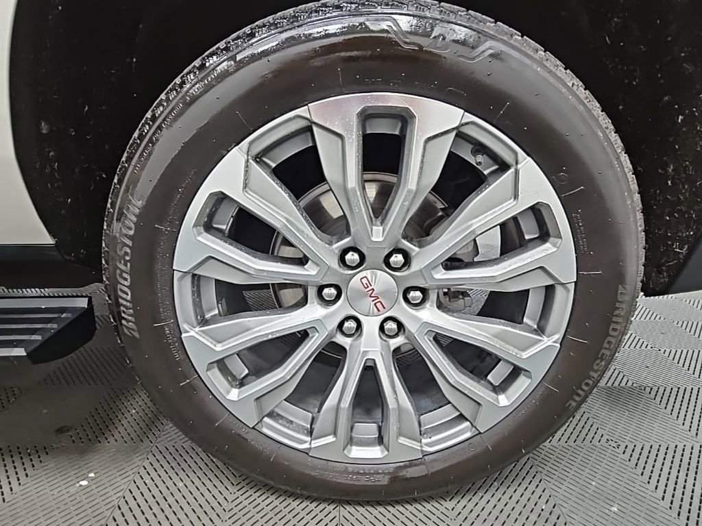 Used 2023 GMC Yukon XL Denali image 49