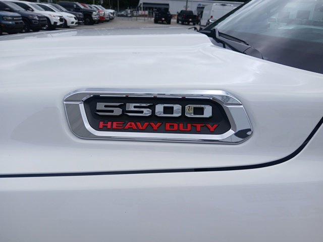 New 2026 RAM 5500 Tradesman w/ Chrome Appearance Group AWD/4WD image 13