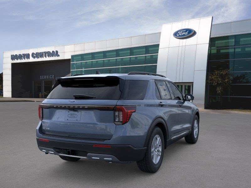 New 2025 Ford Explorer Active image 8