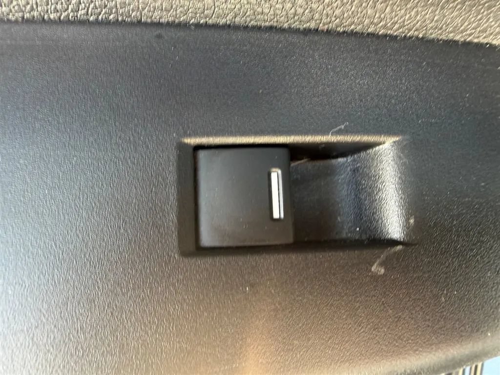 Used 2015 Honda Accord EX-L image 37