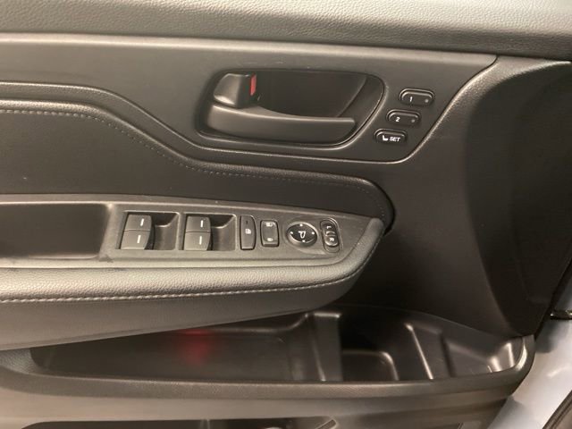 Certified 2025 Honda Odyssey Sport-L image 19