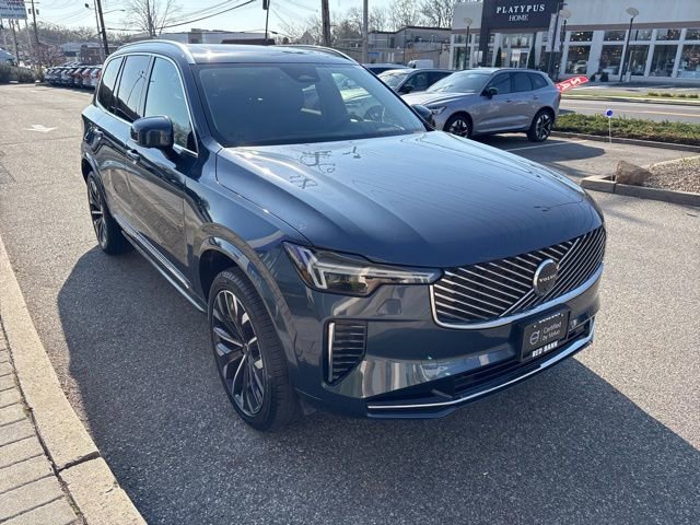 Used 2025 Volvo XC90 B6 Plus image 7