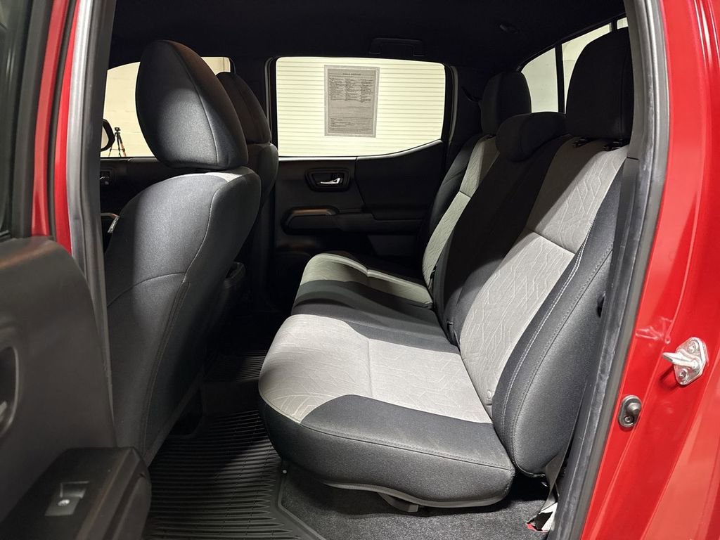 Used 2022 Toyota Tacoma TRD Sport image 22