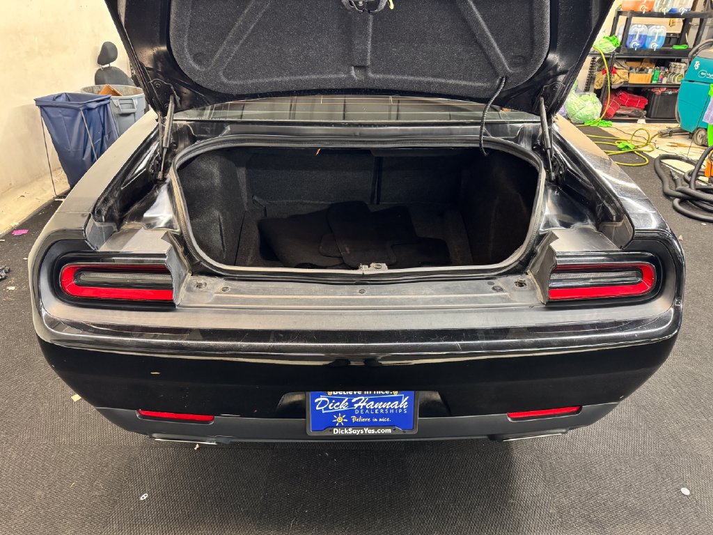 Used 2019 Dodge Challenger SXT w/ Blacktop Package RWD image 6