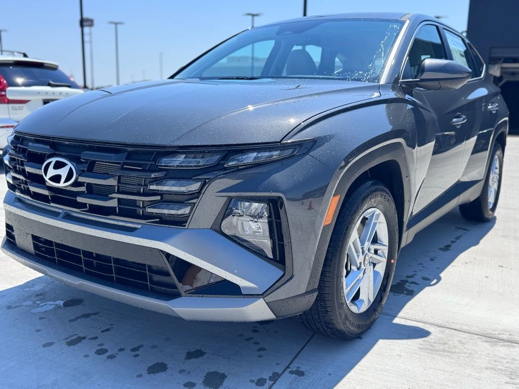New 2026 Hyundai Tucson SE