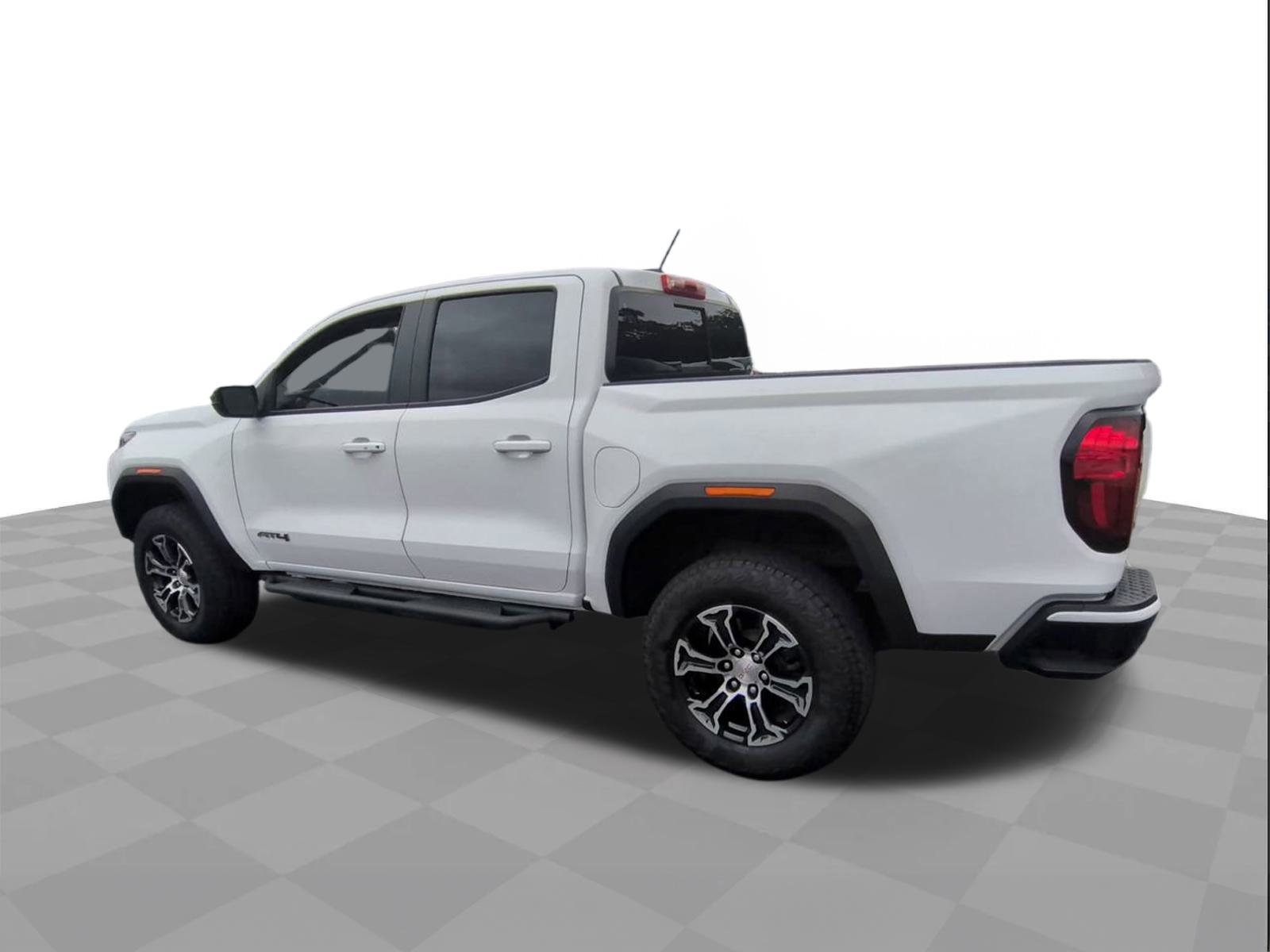 Certified 2025 GMC Canyon AT4 w/ AT4 Premium Package image 6